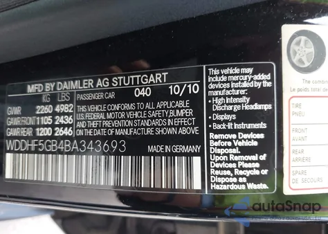 2011 Mercedes-Benz E 350 z USA, uszkodzony, nr VIN WDDHF5GB4BA343693